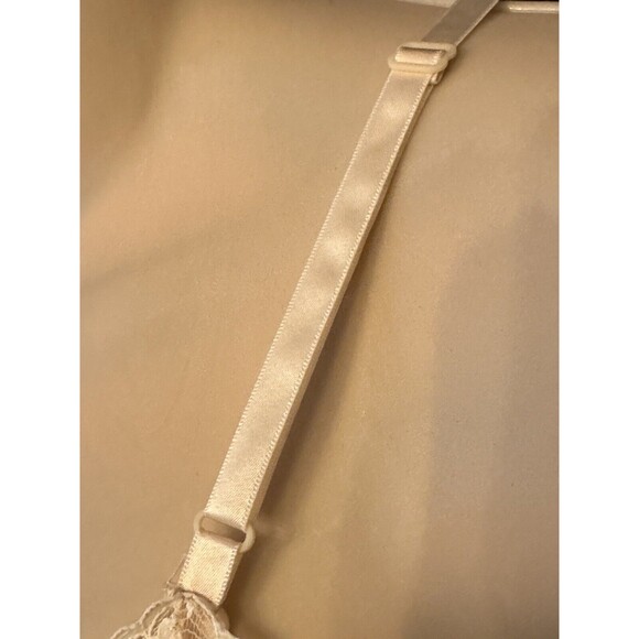 Vintage Satin/Nylon ? Ivory Slip Nightgown Lingerie Small/ Medium Women’s C3 - Picture 4 of 9